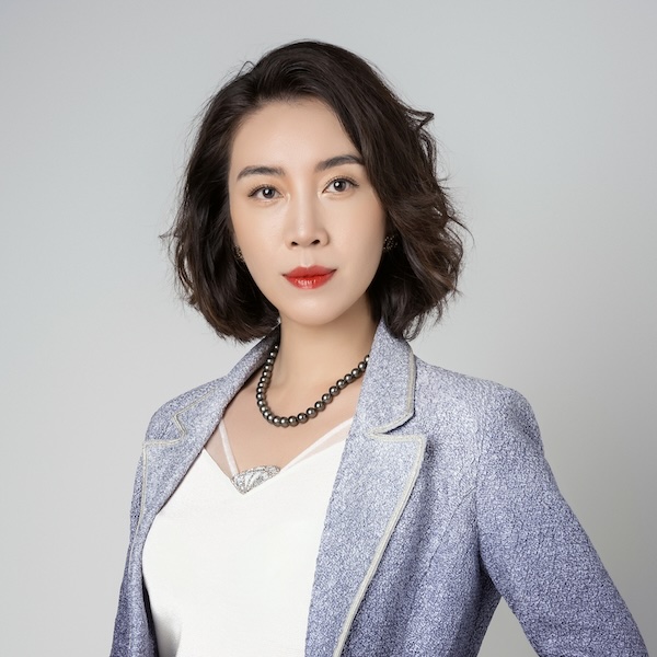 Christina Zhang — Co-founder and Financial Manager